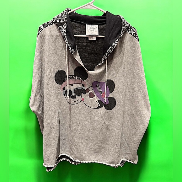 Disney Tops - Disney boutique Aztec Black Gray Hoodie with Mickey & minnie Design XL